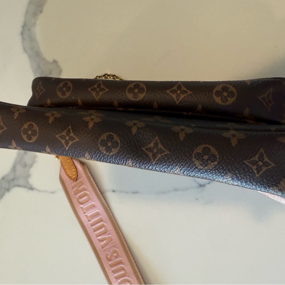 Louis Vuitton Monogram Crossbody with Pink Strap - Picture 13 of 13